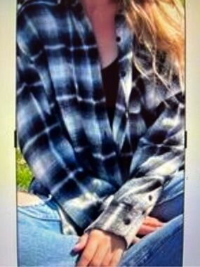 BP Oversized Plaid Flannel Shirt Black/White w/Yellow accents Size Small